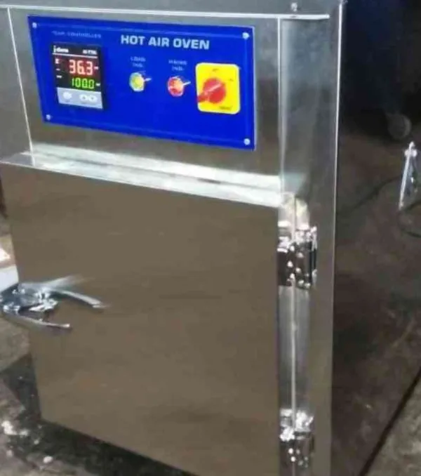 Double Walled Hot Air Oven in Bangalore | Reliable Heating Performance