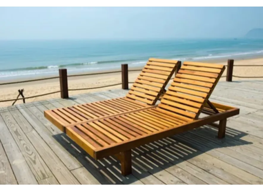 Poolside Sun Lounger in Delhi