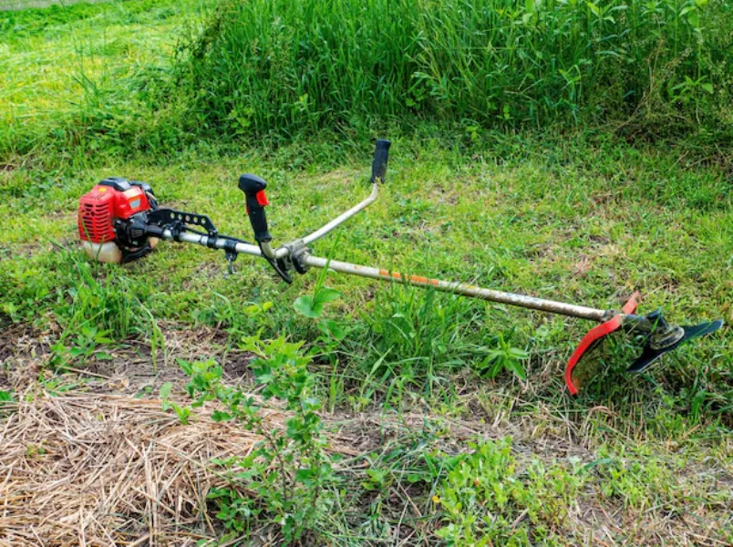 Brush Cutters in Ghaziabad – Simplify Land and Garden Maintenance