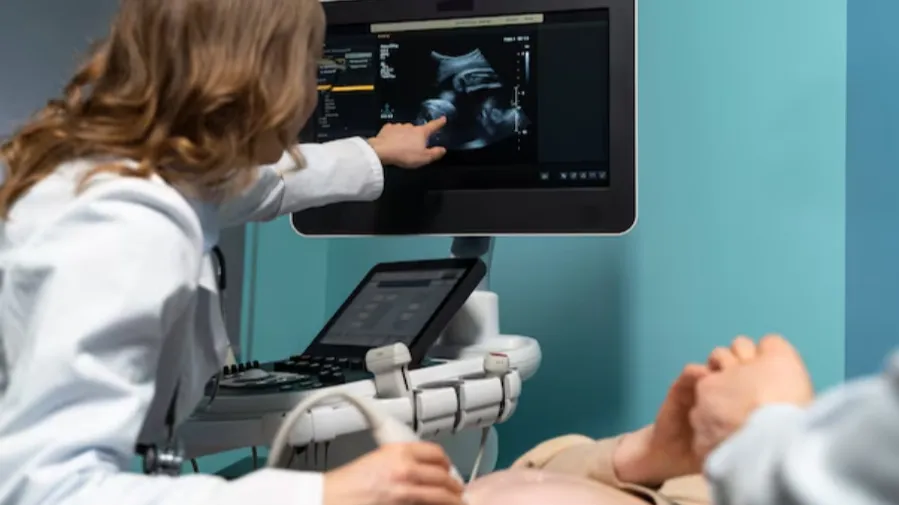 Best fetal radiologist in Nagpur – clarity during crucial moments