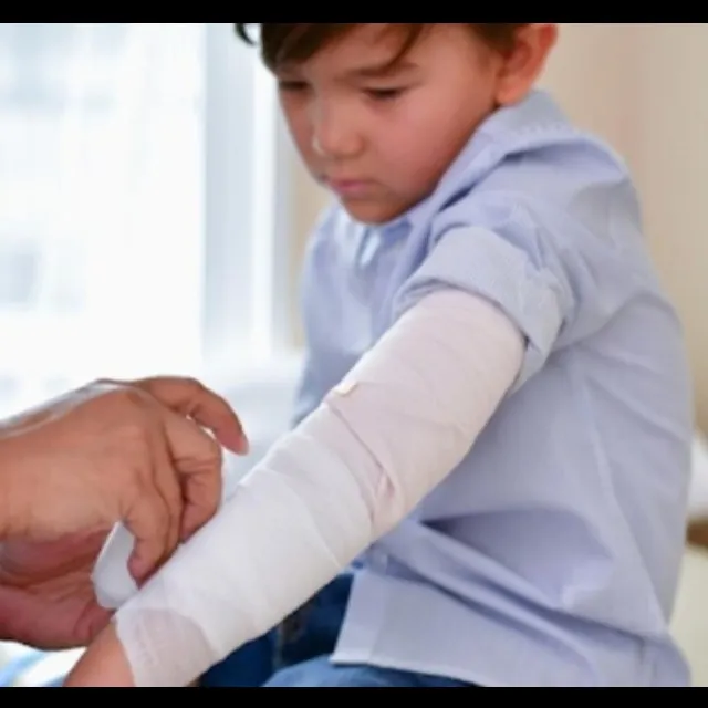 Child Fracture Specialist in Nagpur – suyog hospital nagpur