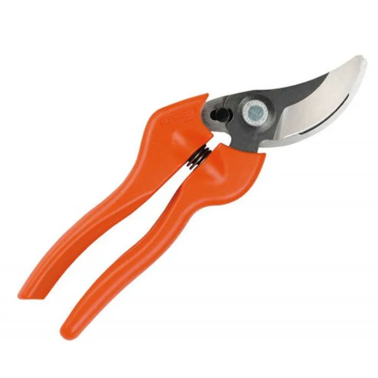 Secateurs in Ghaziabad for Precision Cutting in Your Garden