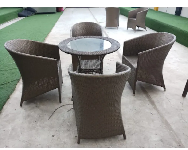 LIOF 065 Outdoor Table Set in Delhi for Functional Outdoor Use