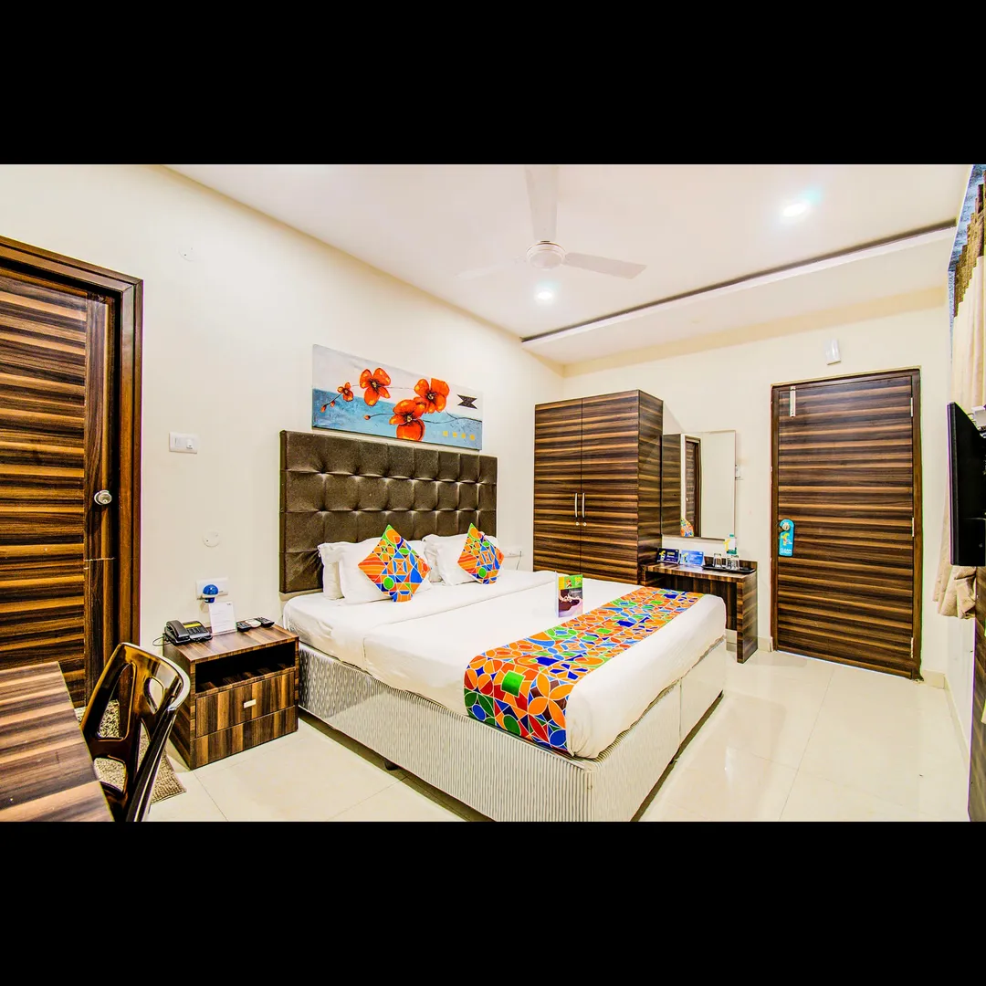 KNY Service Apartments in Hyderabad/Luxurious and affordable Service apartments.