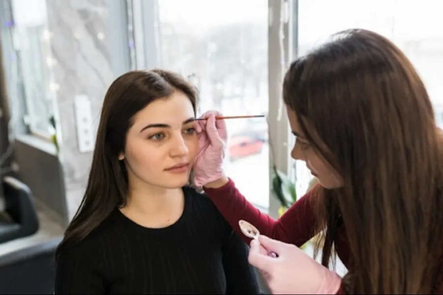 Permanent Eyebrows in Netaji Subhash Place - Effortless Brows, Lasting Beauty