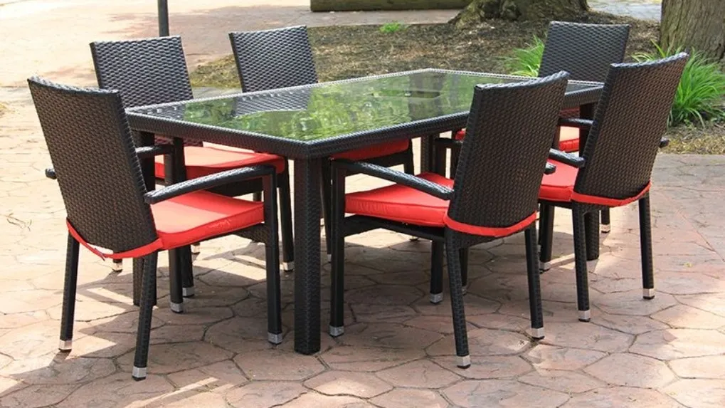 Affordable outdoor furniture in Delhi