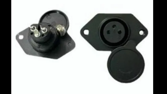 CONNECTOR SMALL ROUND LONG WITH CAP