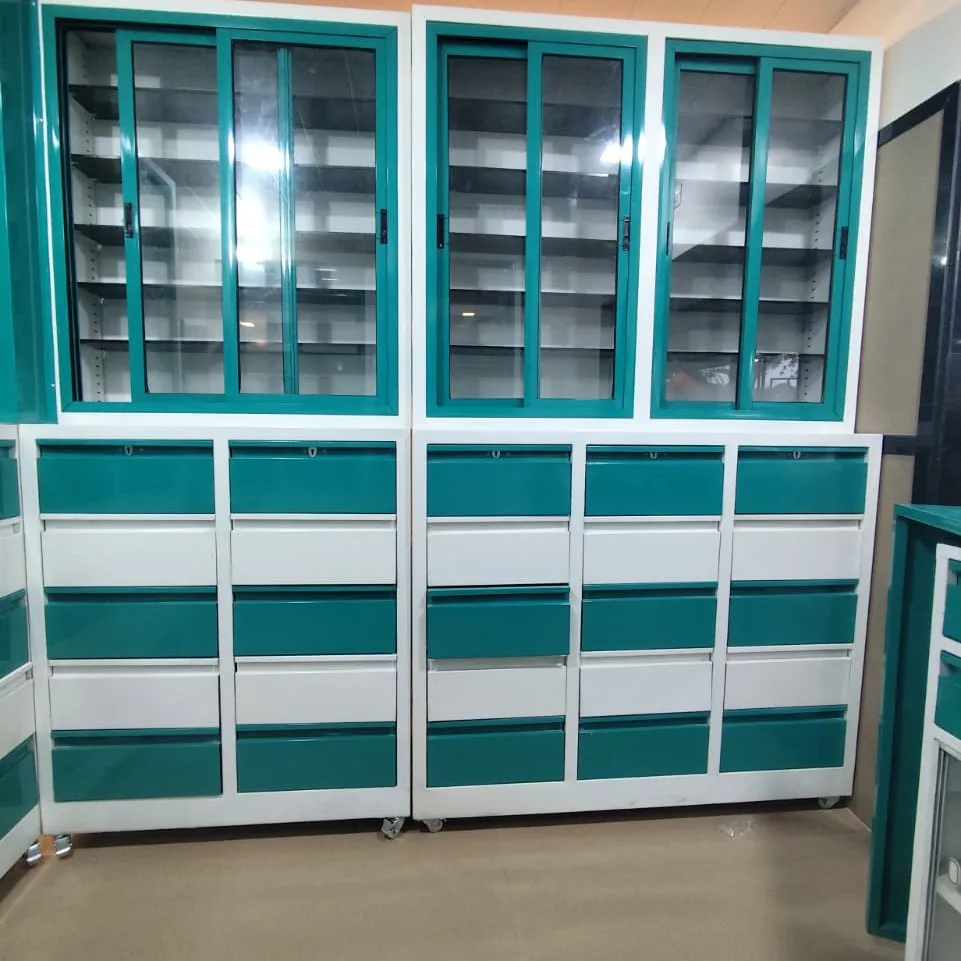 Medical Racks Manufacturer in Mouda.