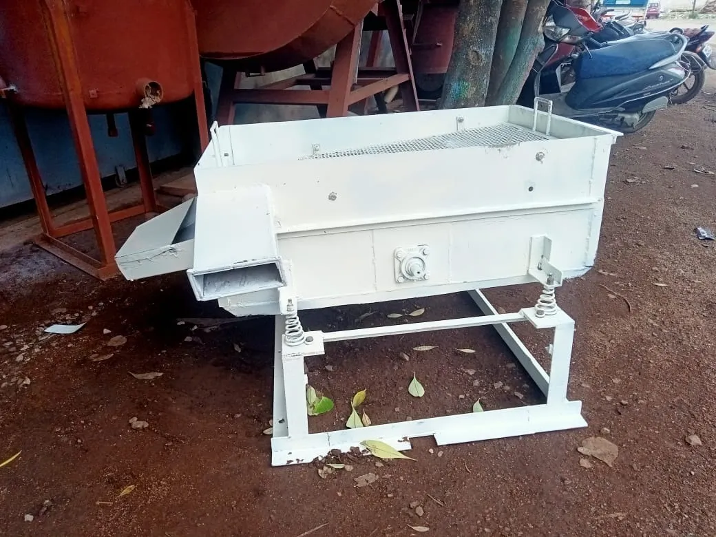 Vibrating Shieving machine manufacturers and Suppliers in Nagpur, Bhandara, Wardha, Amravati, Gadchi...