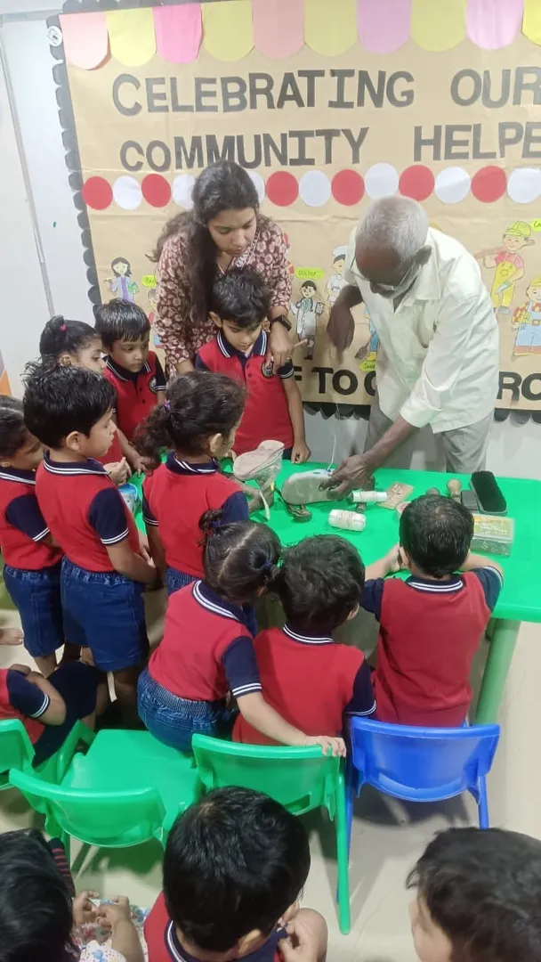 Nursery School in Malad West for Foundational Learning