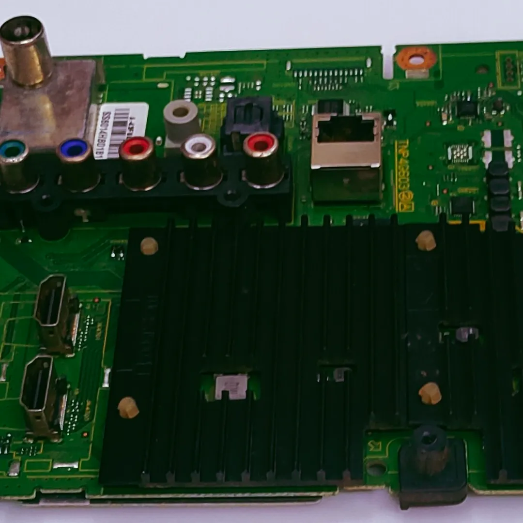 PANASONIC TH-43FS600D LED TV FHD MOTHER BOARD