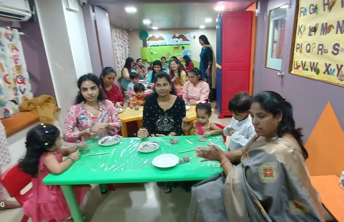 Best Preschool Near Me in Jankalyan Nagar – Hello Kids Flamingo