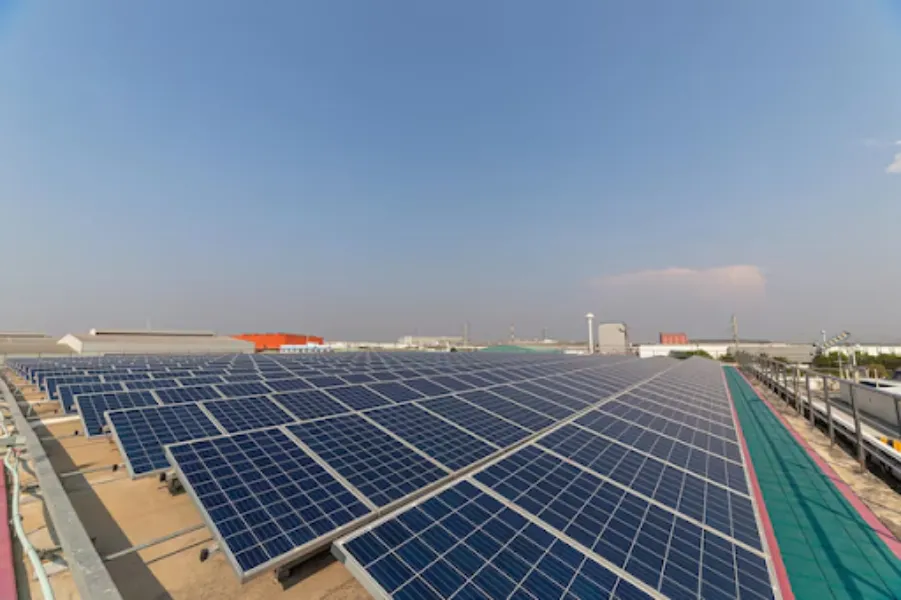 Industrial Solar System in Nashik improving large-scale energy consistency