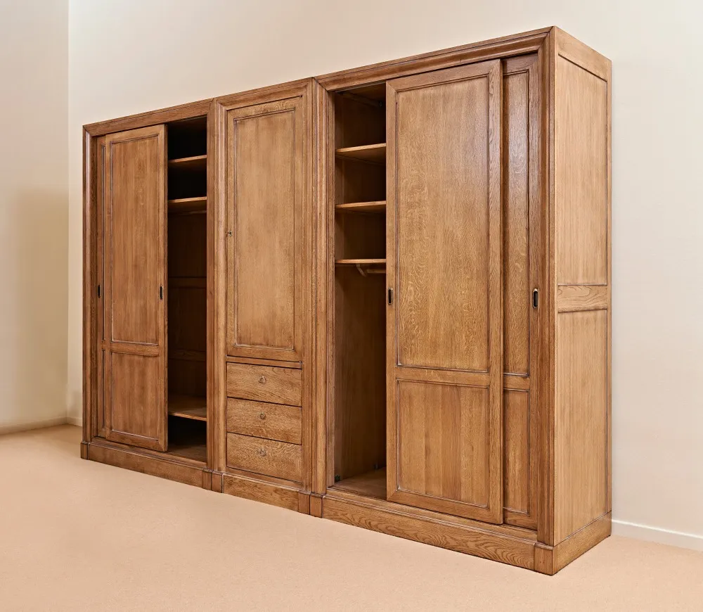 Wooden Wardrobe Manufacturers in Salem Offering Durable and Space-Efficient Storage