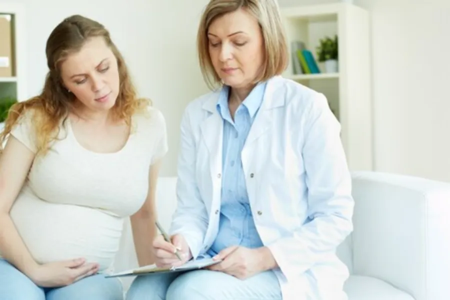 Maternal Checkup Doctors in Thane – Small Visits That Make a Big Difference