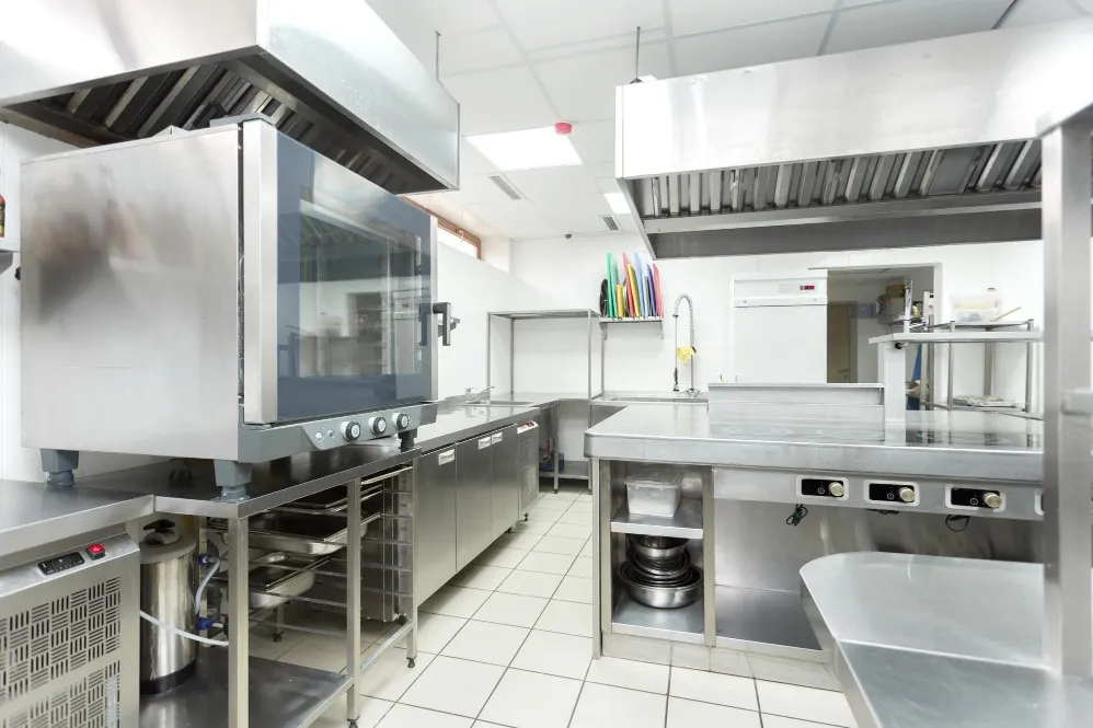 Stainless Steel Kitchen Equipment Manufacturers in Tricity – Clean, Strong, and Practical