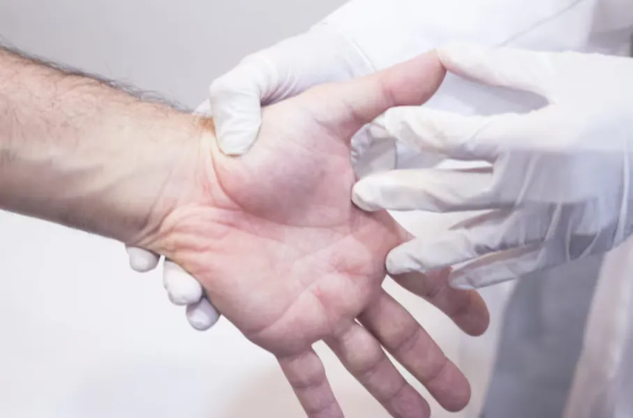 Hand and Wrist Nerve Injury Surgeon in Mumbai – Expert Care for Sensation and Strength