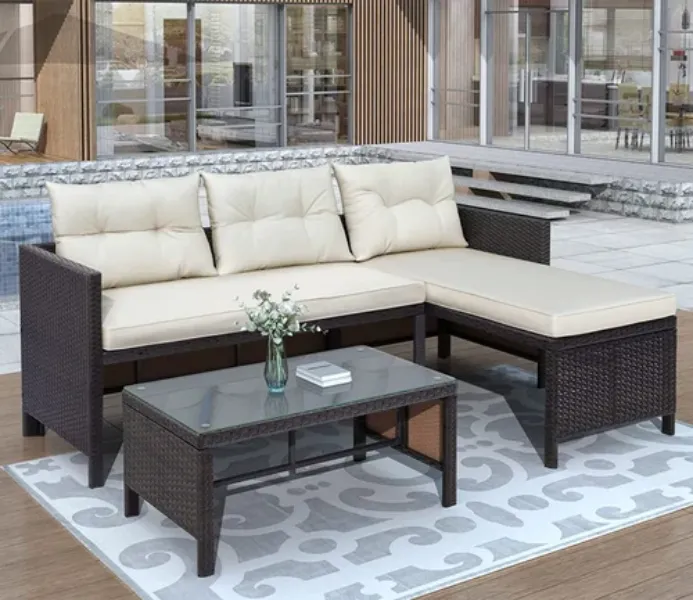 Custom Outdoor Furniture Manufacturer in Delhi NCR Meeting Unique Layouts
