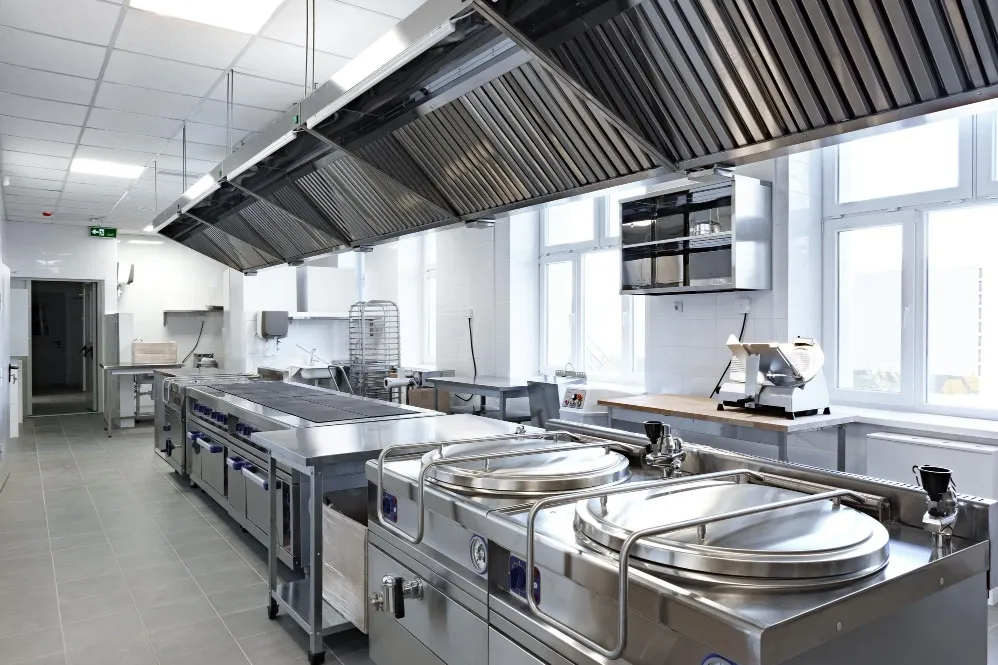 Stainless Steel Kitchen Equipment Manufacturers in Punjab – Made for Consistent Hygiene