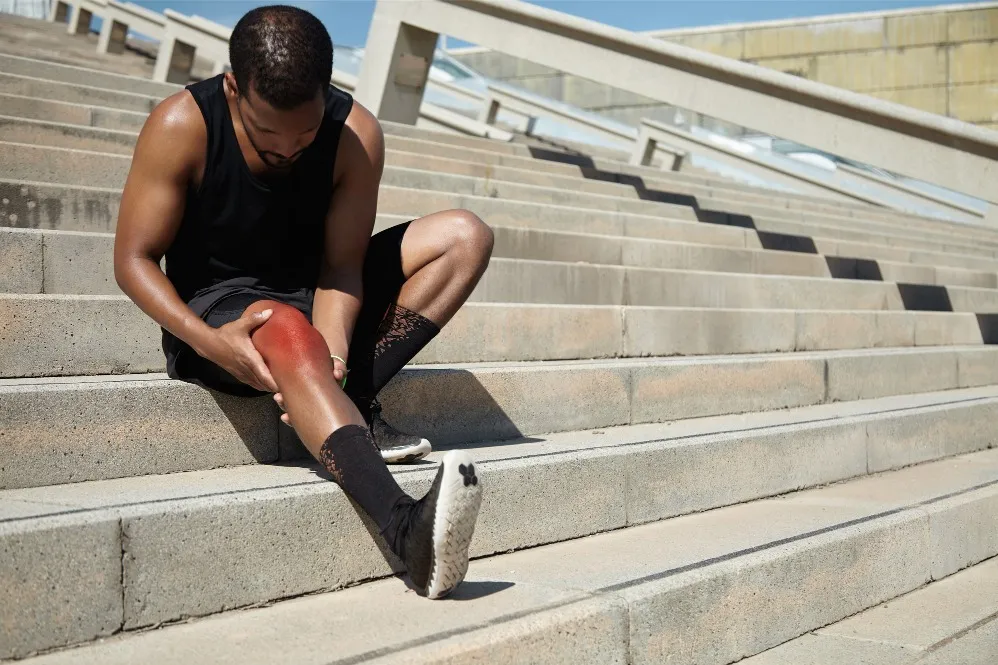 Best Sports Injury Doctor in Pune – Helping You Return to Active Living