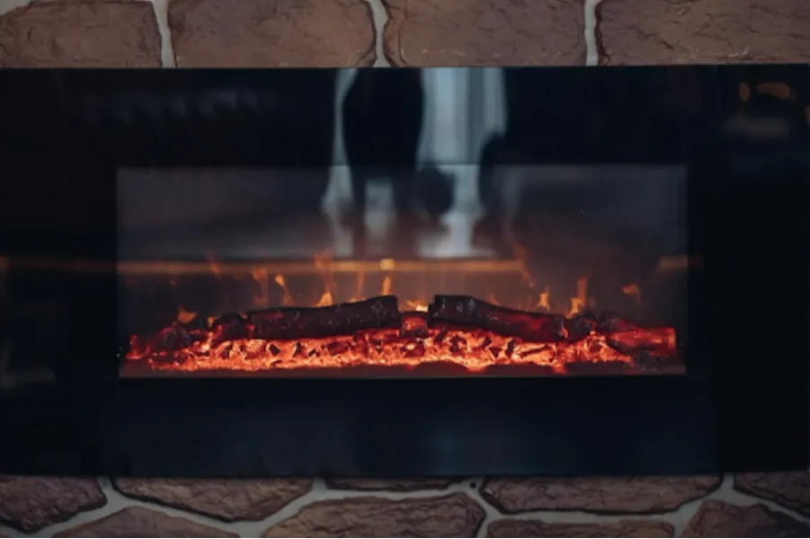 Fake Burning Log Wood Fireplace with Heater in Delhi – Classic Look with Practical Warmth