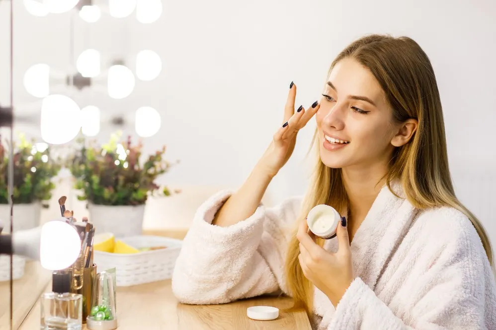 Beauty Care in Shalimar Bagh - Reveal Your Natural Glow