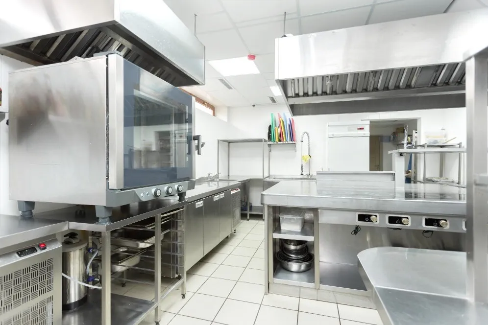 Stainless Steel Kitchen Equipment Manufacturers in Chandigarh – Durable Hygienic Systems