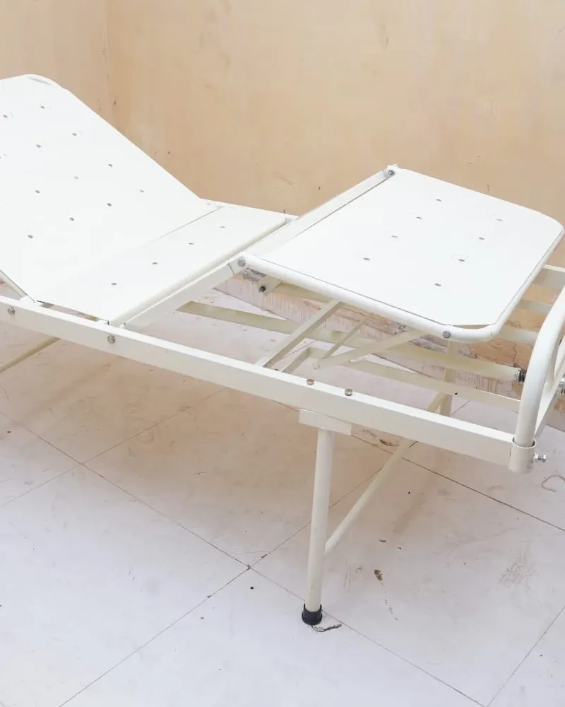 Fowler Bed For Patient With Mattress Available in Kalwa Thane West