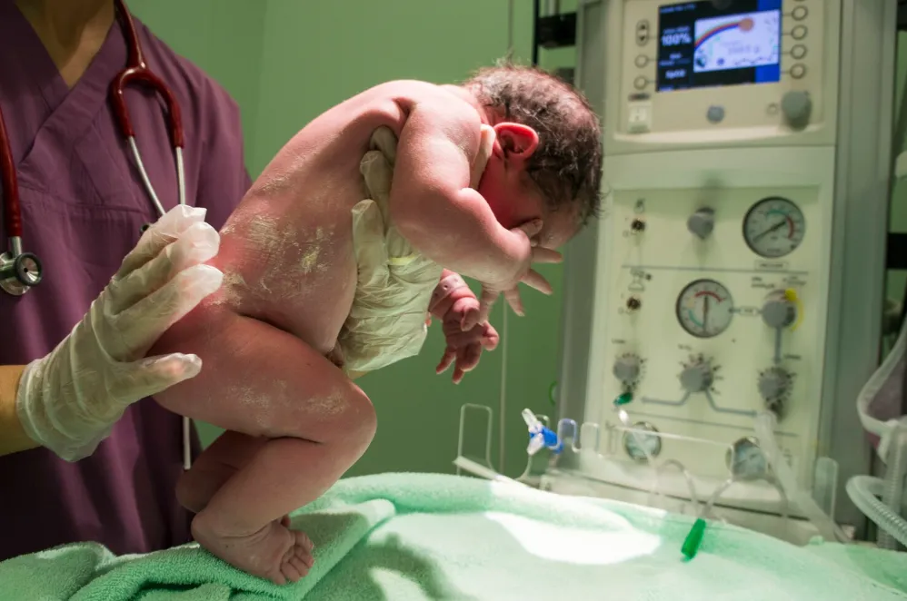 Normal Vaginal Delivery Doctors in Thane – Supporting Natural Childbirth with Confidence