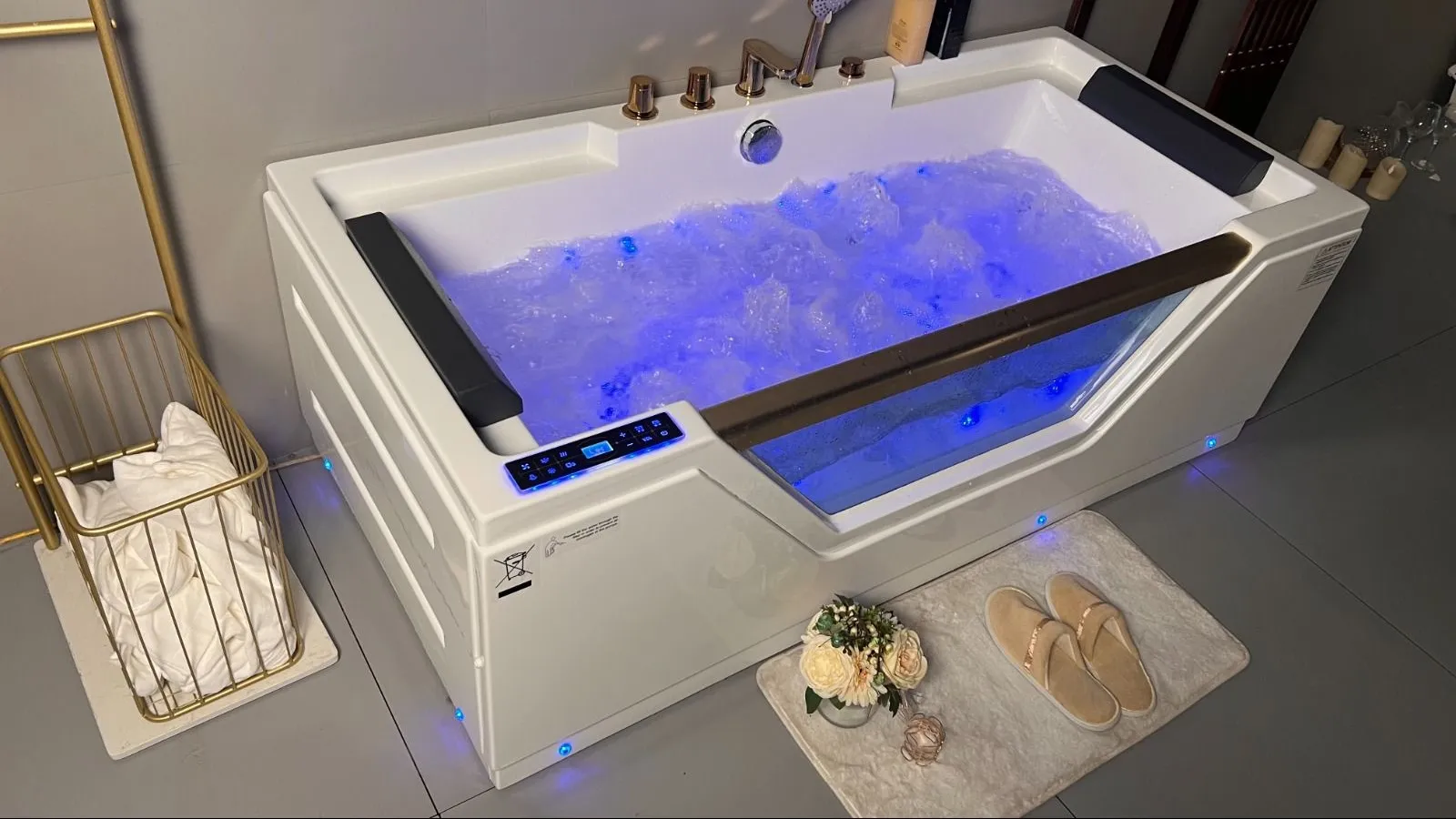 Premium Bath Tub Jacuzzi Dealer in Indore | Ripples Bathware Indore