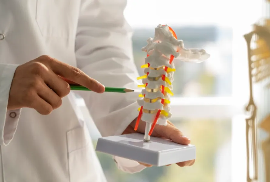 Spine Disorder and Slip Disc Treatment in Pune – Supporting Better Spine Health and Mobility