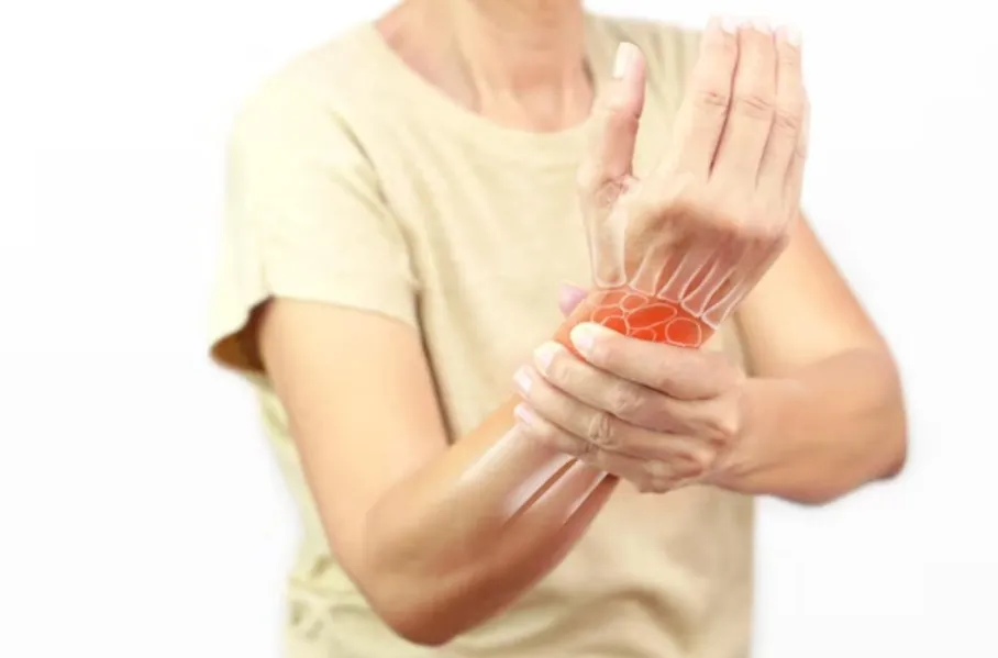Painful Wrist Conditions Treatment in Worli – Addressing Pain at the Root