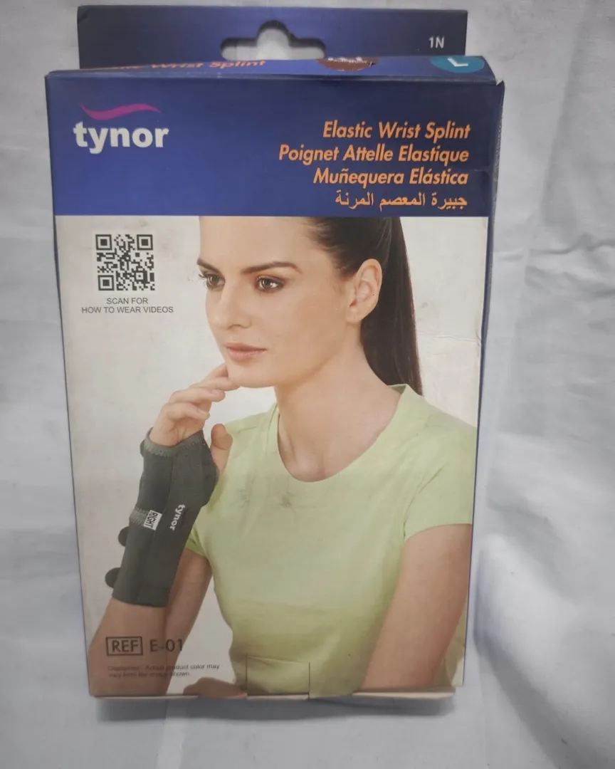 Tynor Elastic Wrist Splint for wrist Surgery Available in Kalwa