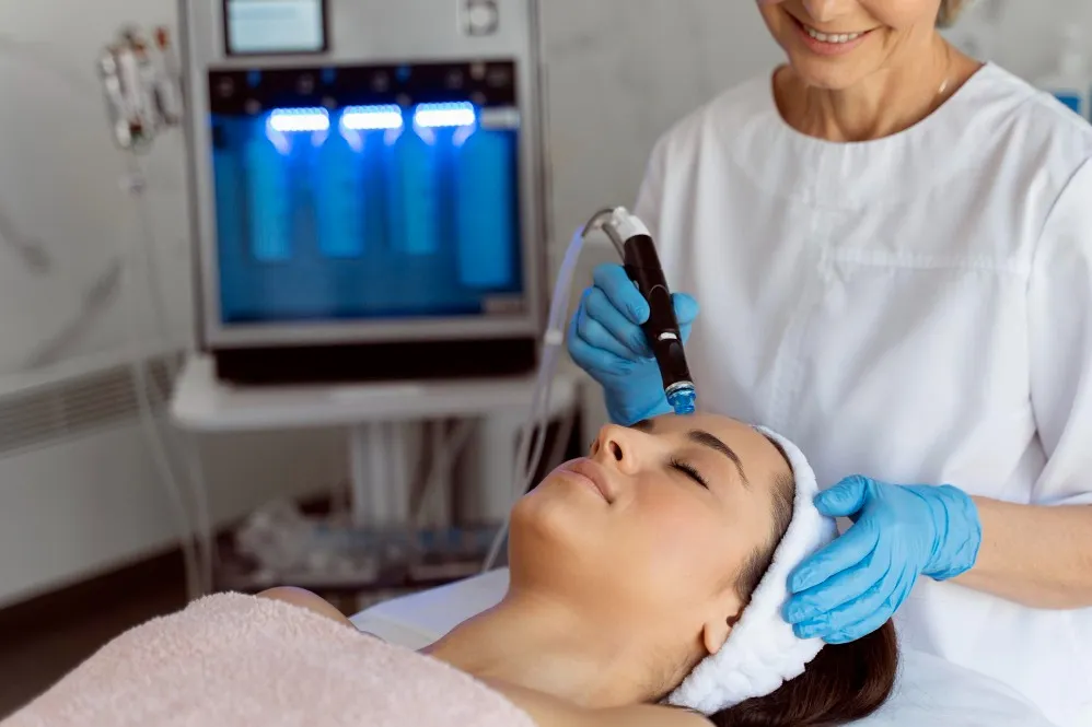 Bridal Glow Treatment in Pune for Clear and Even Skin Before Special Occasions