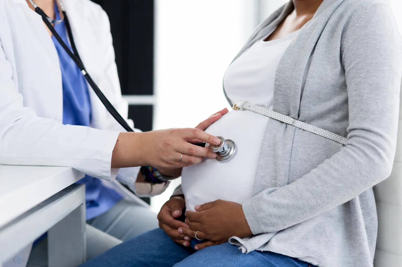 Experienced Pregnancy Doctor in Thane – Guiding You Through Every Trimester with Confidence