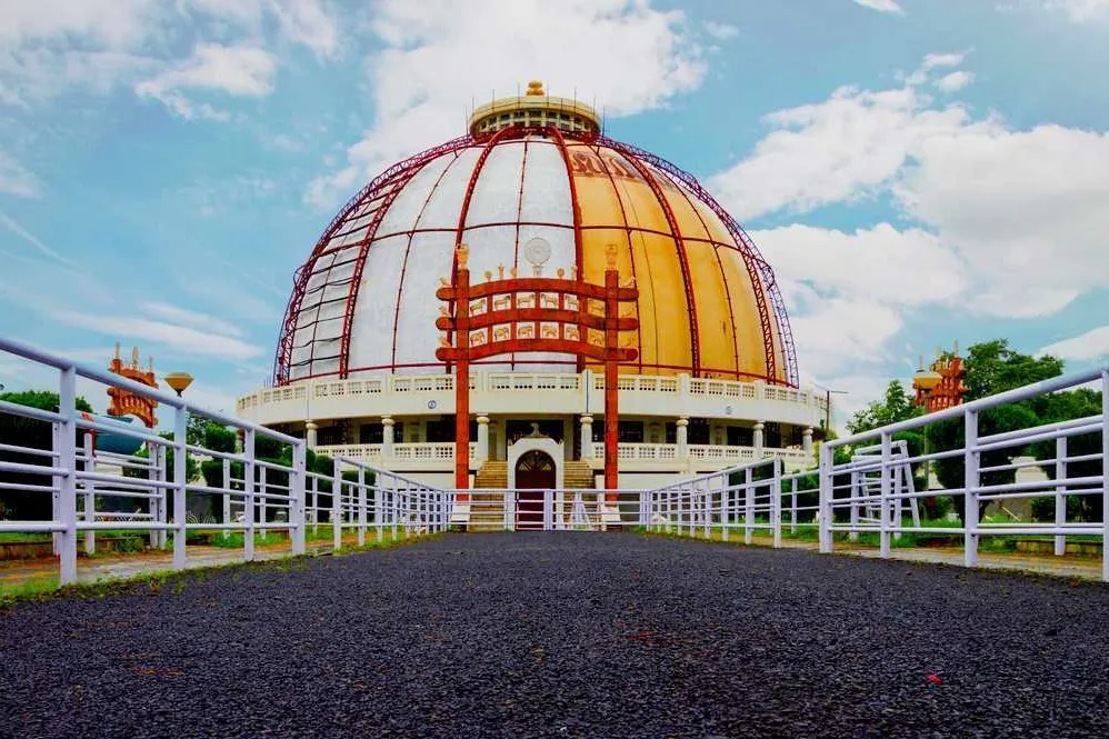 Tourist places in Maharashtra
Nagpur
Nagpur Tourism
ommonly associated with its delectable juicy...