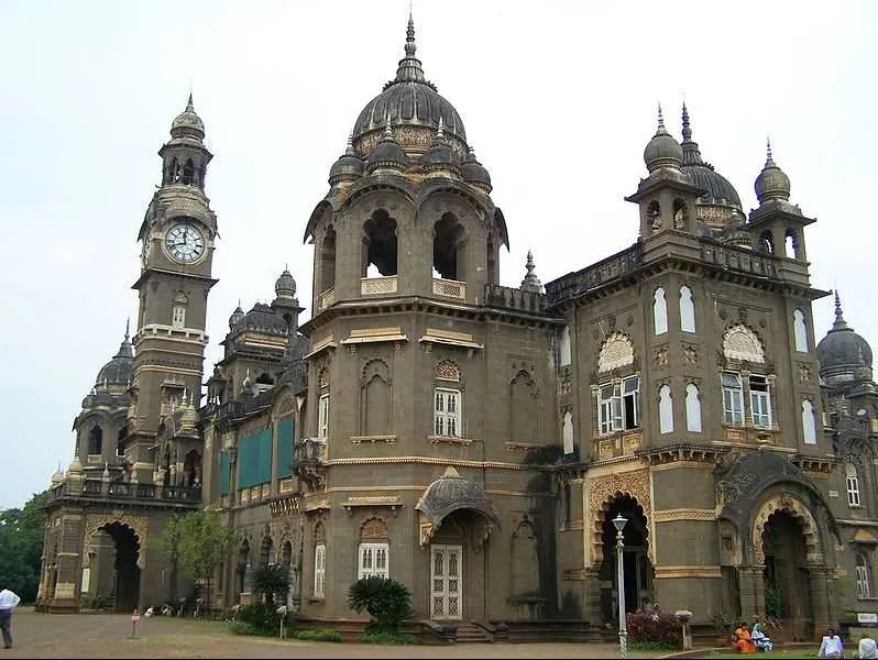 Tourist places in Maharashtra
Kolhapur
Kolhapur Tourism
Kolhapur is situated on the banks of the ...