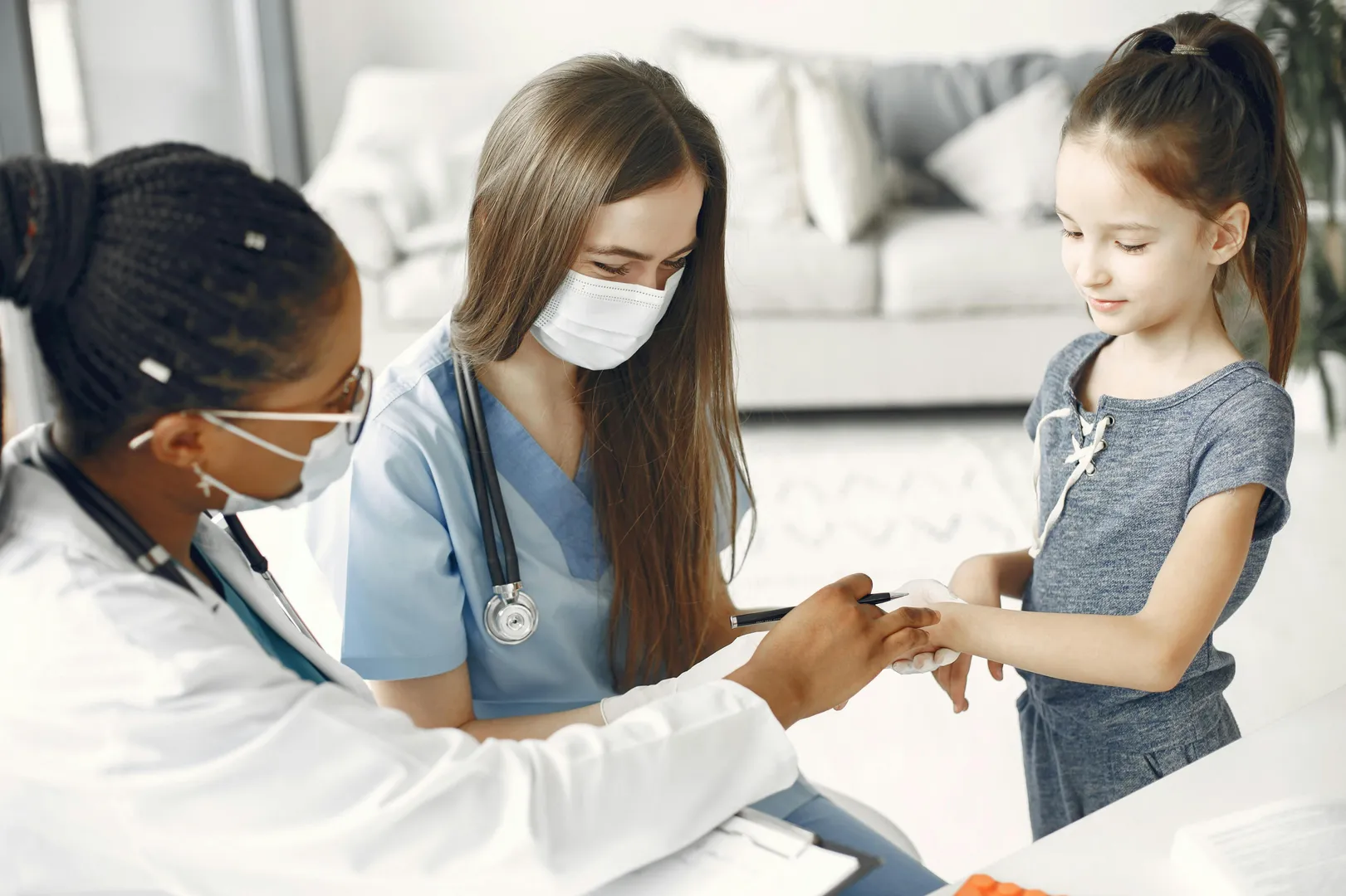 Best Baby Vaccination Doctor Near Me In Sikka Nagar Mumbai