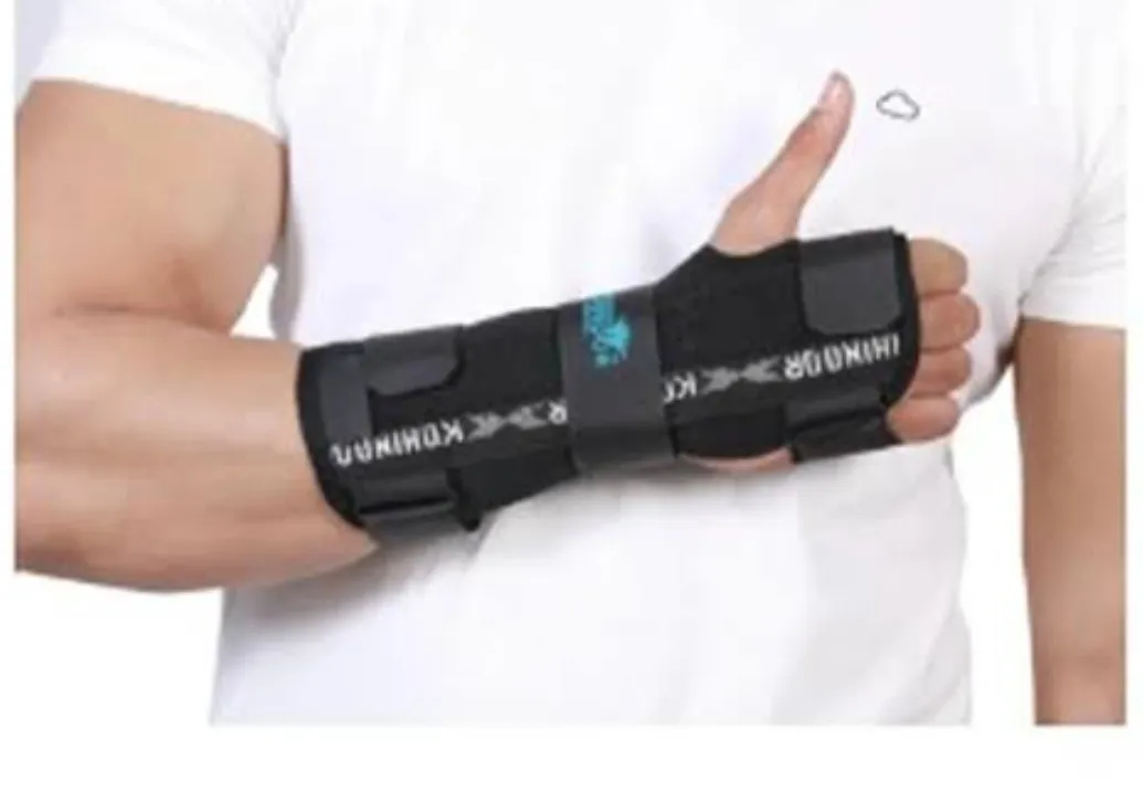 Kohinoor Wrist Cock Up splint Neoprine available in Kalwa