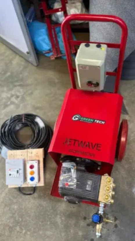 Gasoline Powered Pressure Washer Machine in Kannur Flexible Cleaning for Outdoor and Heavy Use