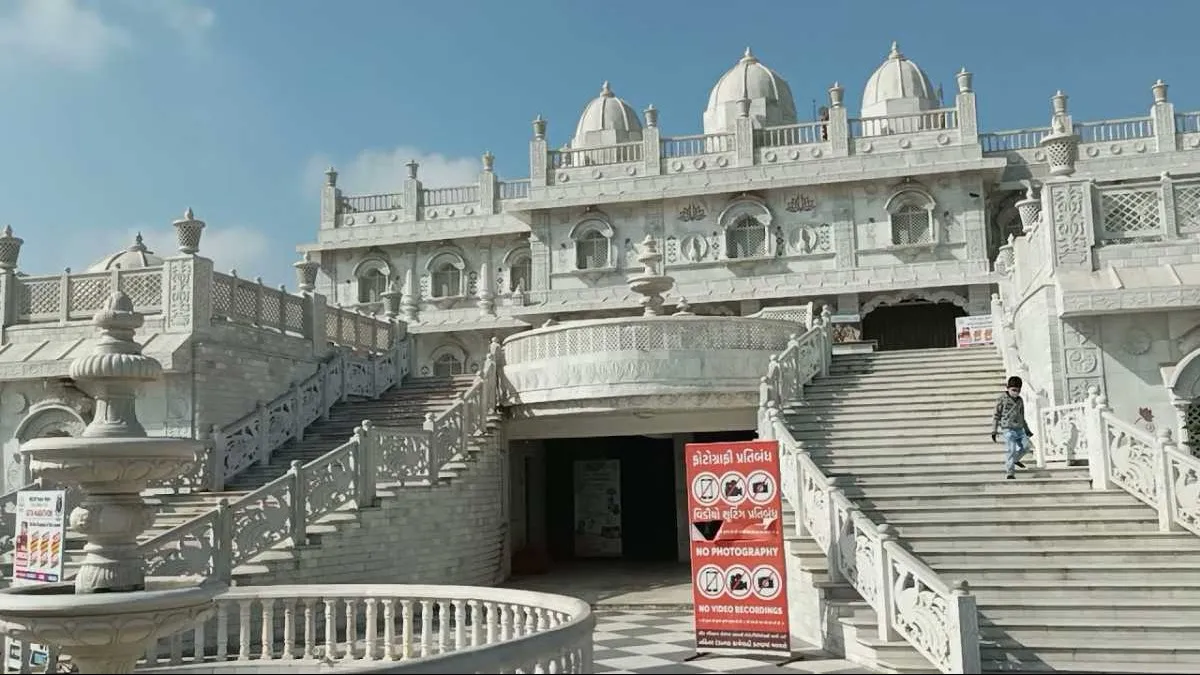 Places to Visit in Gujarat
Rajkot
Rajkot Tourism
Located in the western region of the country, R...