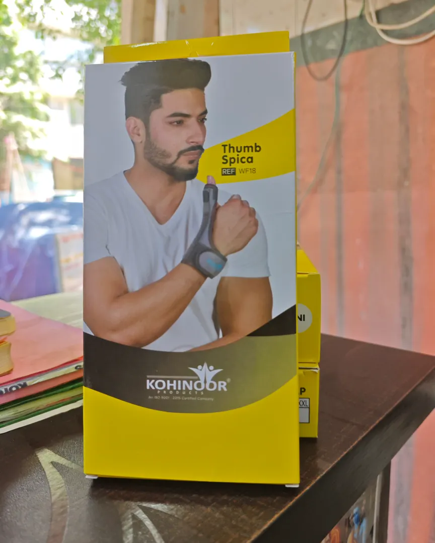 Kohinoor Neoprene Thumb Spica Universal Available in Kalwa West Thane