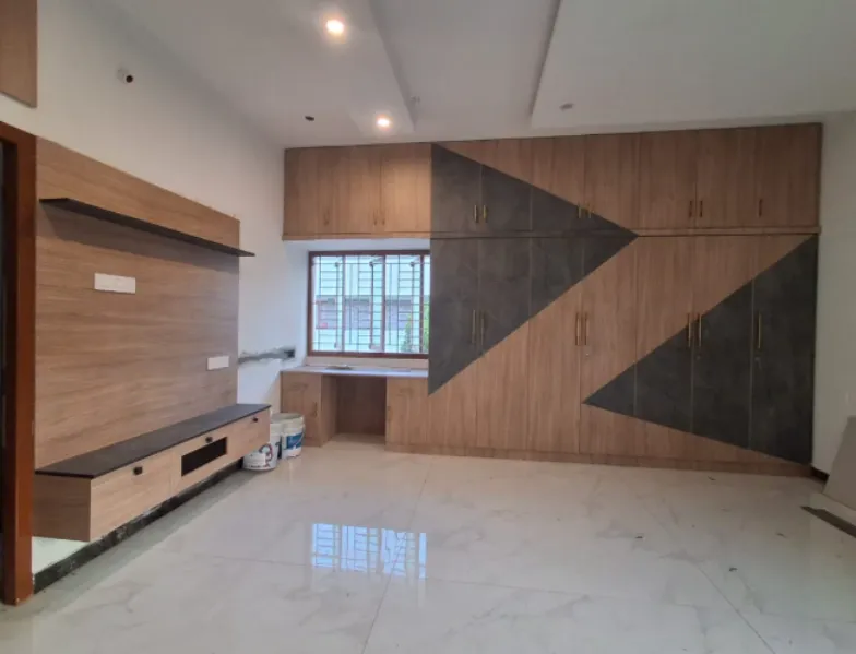 Wooden Wardrobe Manufacturer in Salem – Functional Storage Design Update