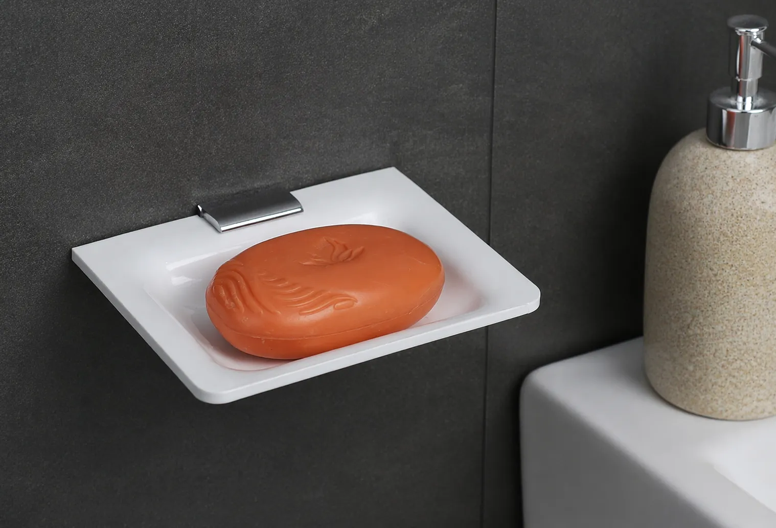 ACRYLIC SINGLE SOAP DISH