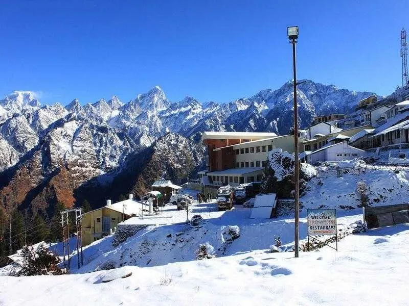 Tourist Places in Uttarakhand
Auli
Auli Tourism
Auli, nestled in the Chamoli district of Uttarakh...