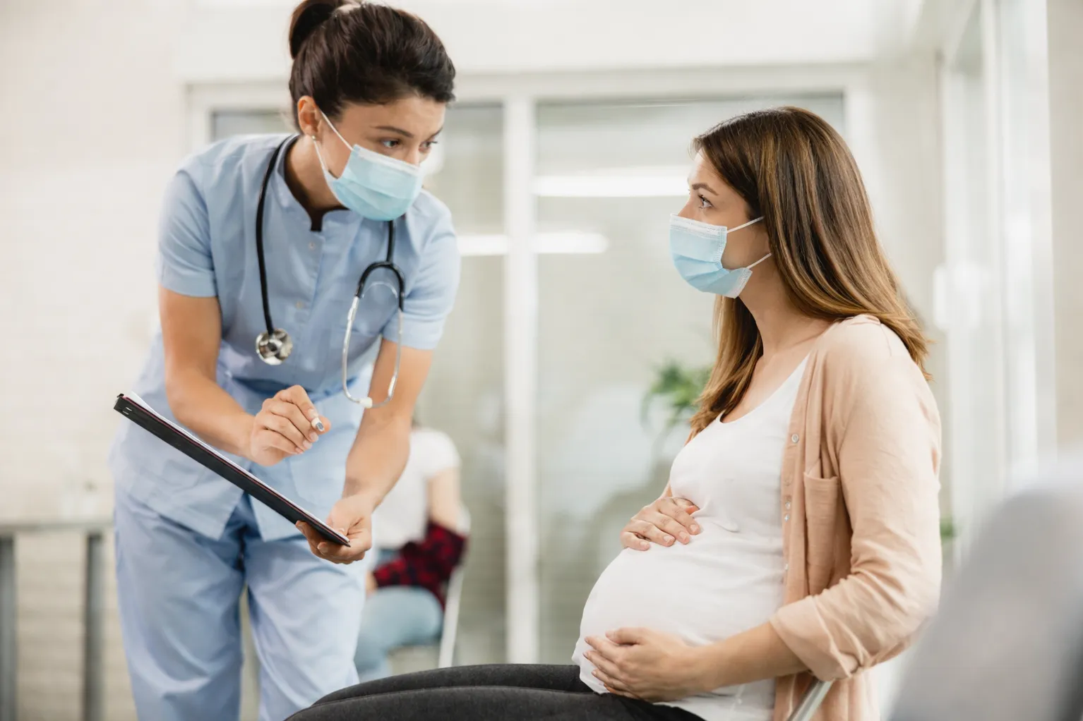Antenatal Care Doctor in Thane – Preparing for a Healthy Pregnancy Journey