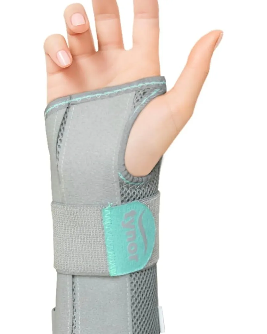 Wrist Forarm Brace For Arm Factured Available in Kalwa West