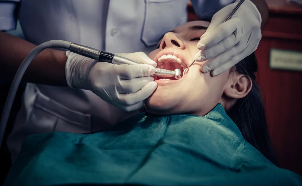 Emergency Dental Services in Dwarka When Immediate Care Really Matters