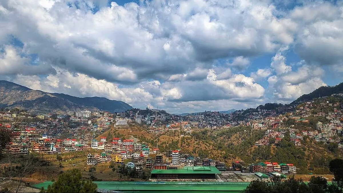 Tourist Places in Himachal Pradesh
Shimla
Shimla Tourism
Shimla is the capital of Himachal Prade...