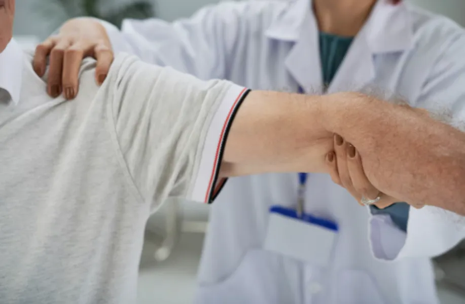 Rotator Cuff Tear Treatment in Nagpur Restoring Shoulder Strength